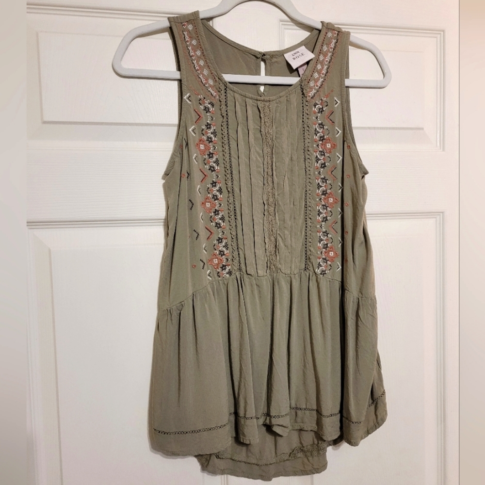 Knox Rose embroidered tank top